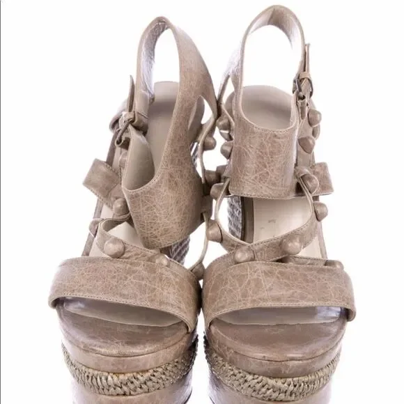 Balancing a Leather Wedge Sandal - Picture 3 of 6